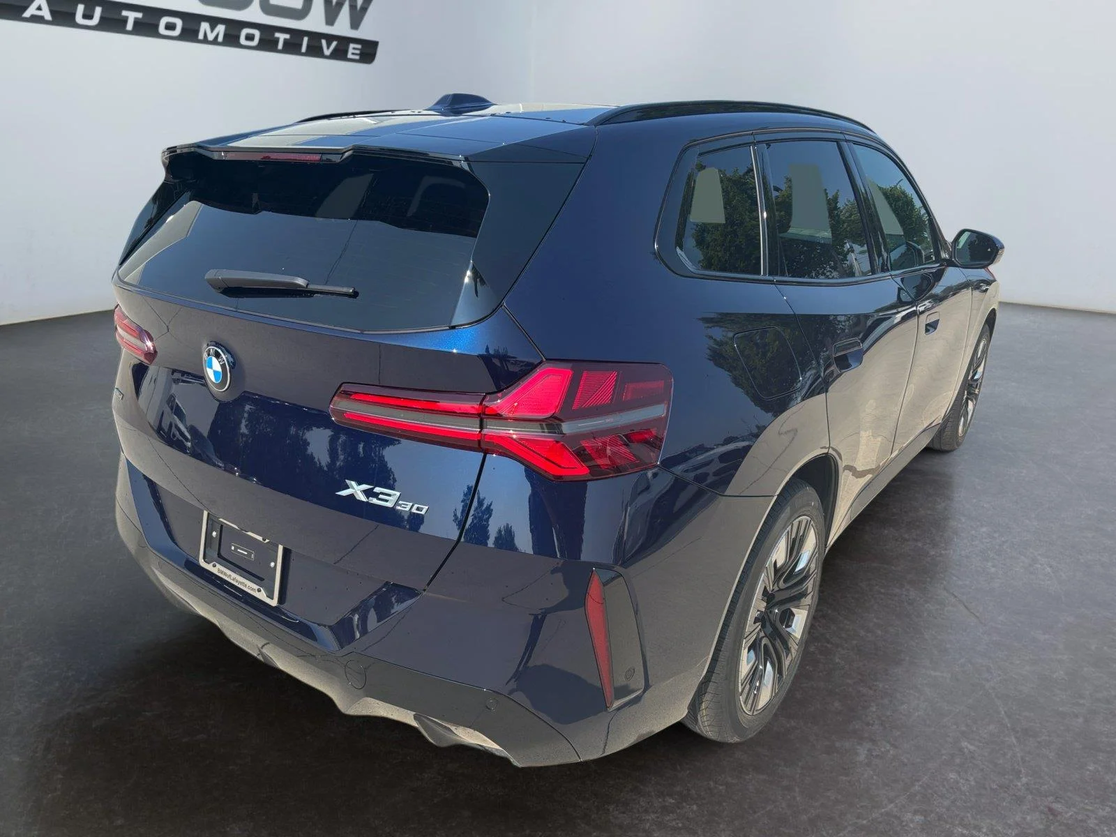 New 2026 Tanzanite Blue II Metallic BMW 30 xDrive image 13