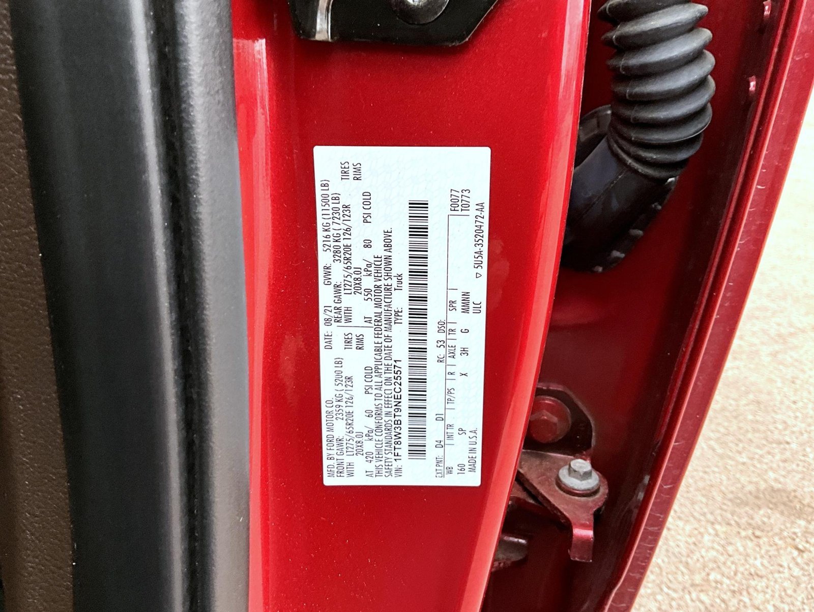 Used 2022 Red Ford King Ranch image 25