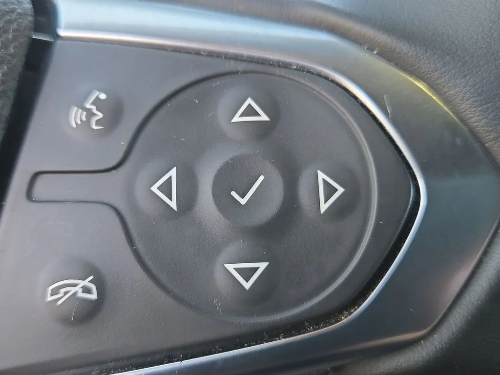 Used 2023 White Chevrolet LT image 51