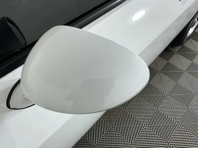 Used 2013 Bright White Dodge SXT image 9