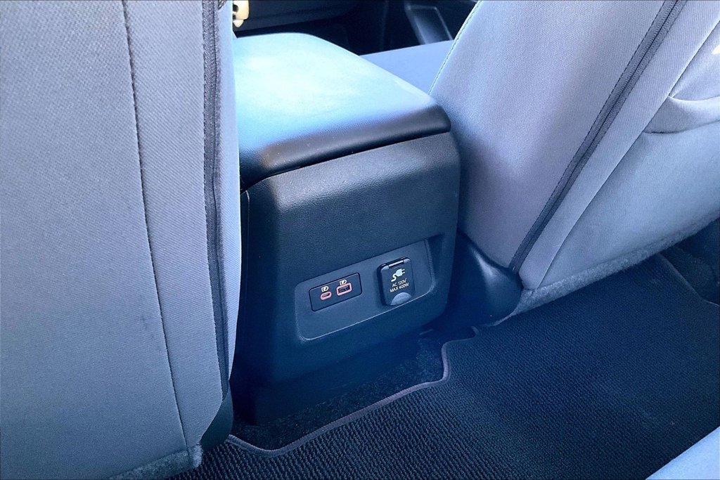 Used 2025 White Nissan SV image 21