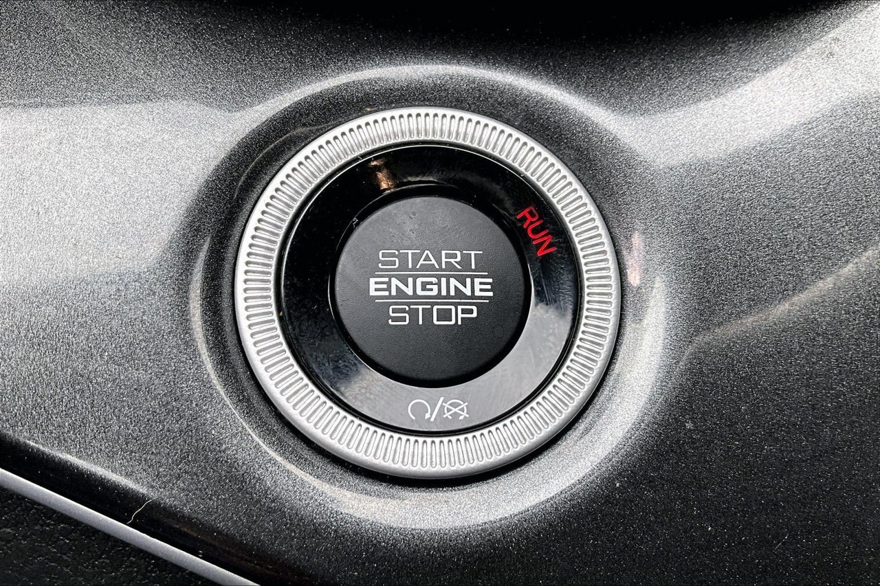 Used 2023 White Jeep Altitude X image 25