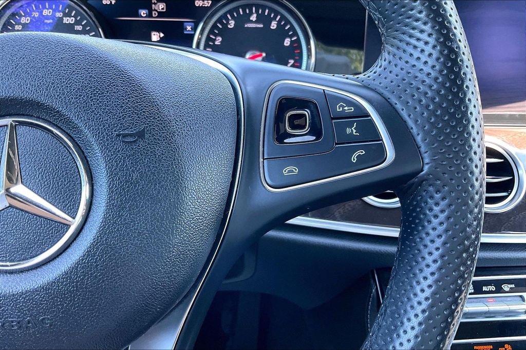 Used 2018 Black Mercedes-Benz E 400 image 19