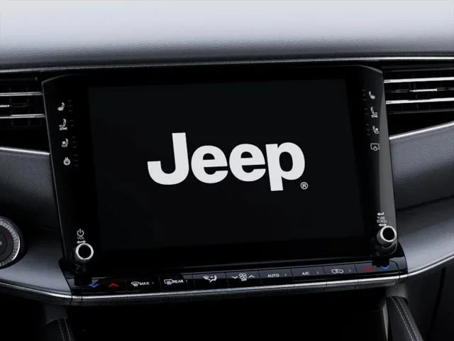 New 2026 Bright White Clear-Coat Exterior Paint Jeep Limited Altitude image 44