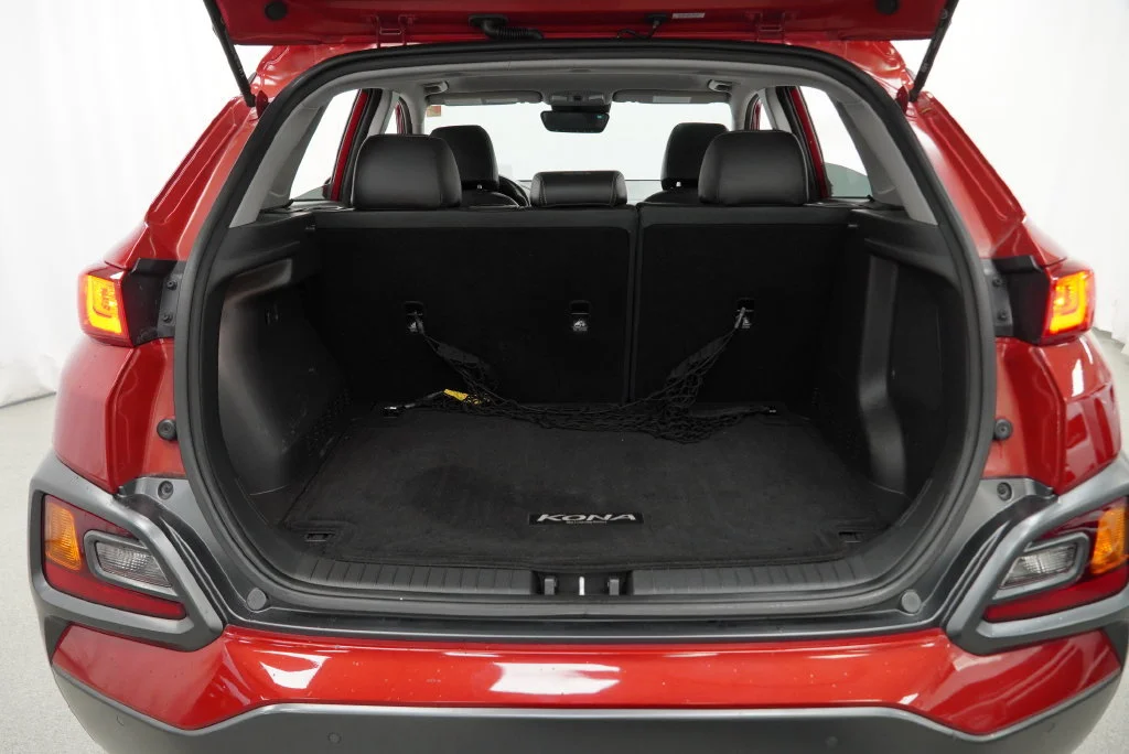 Used 2019 Red Hyundai Ultimate image 39