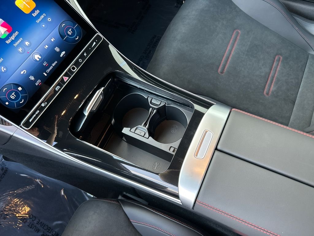 New 2027 MANUFAKTUR Patagonia Red Metallic Mercedes-Benz AMG® CLE 53 4MATIC+ Coupe image 21