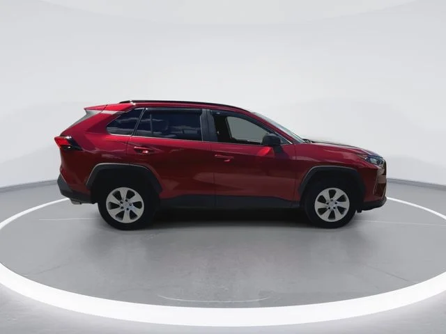 Used 2020 Red Toyota LE image 12