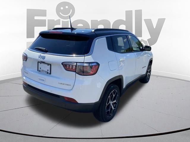 Used 2024 White Jeep Limited image 5