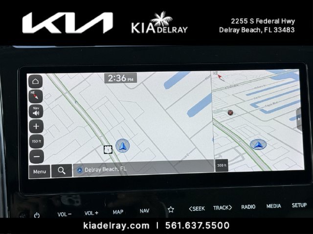 Used 2024 Silver Hyundai SEL image 23