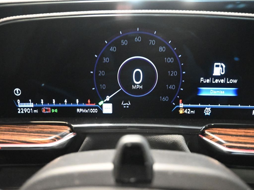 2024 Cadillac Escalade ESV Premium Luxury - Photo 9