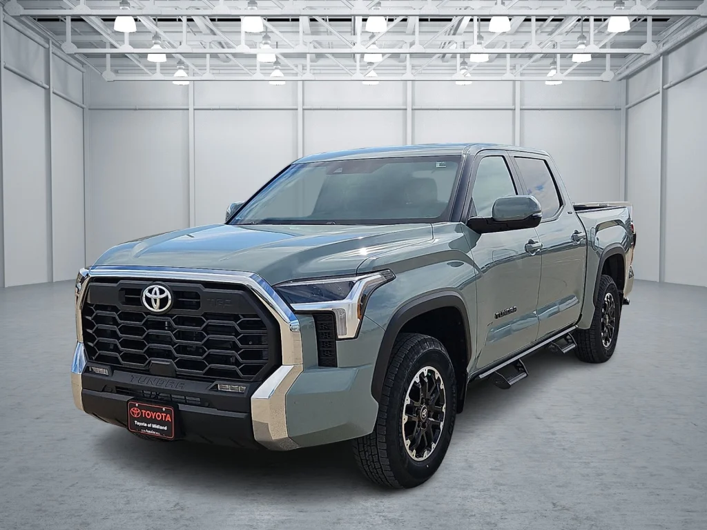 New 2026 Lunar Rock Toyota SR5 image 1
