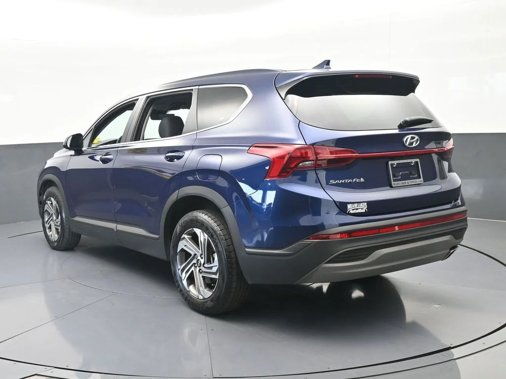 Used 2023 Stormy Blue Hyundai SE image 3