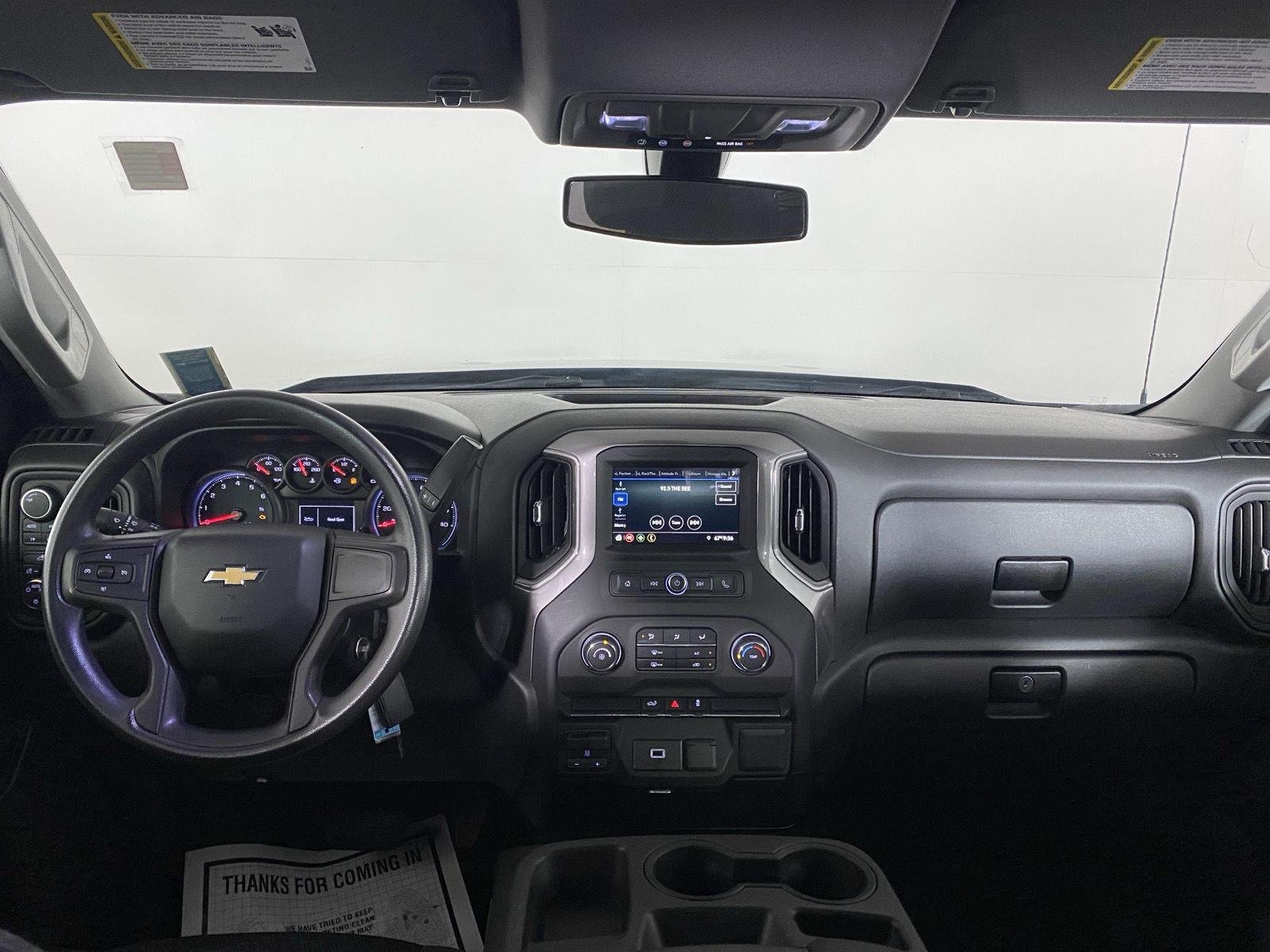 Used 2019 Black Chevrolet Custom image 19
