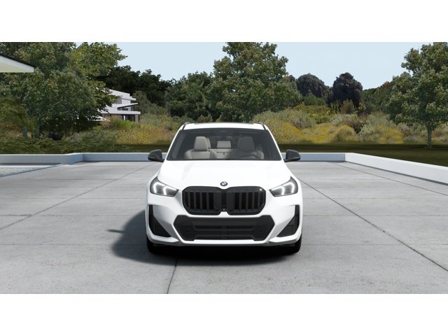 New 2027 Alpine White BMW  image 3