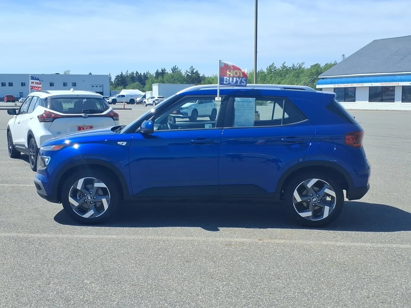 Used 2025 Intense Blue Hyundai SEL image 8