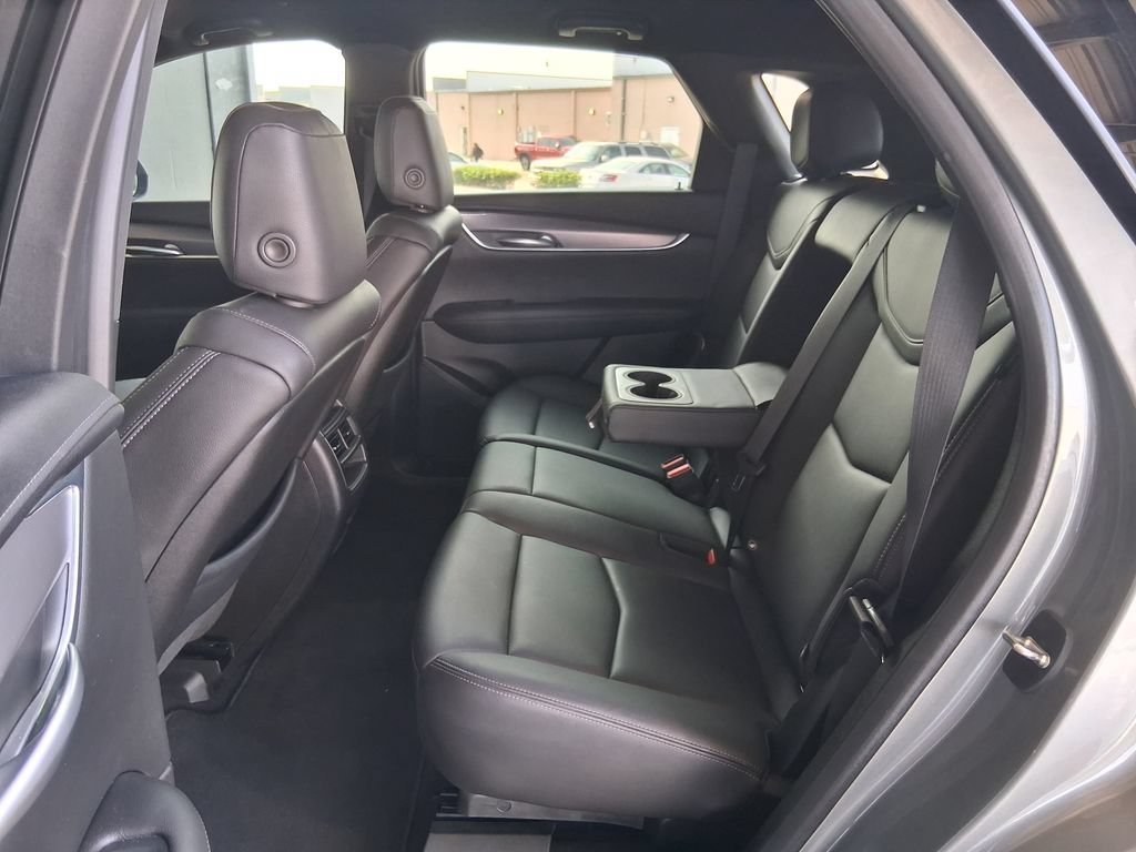 Used 2023 Argent Silver Metallic Cadillac Luxury image 19