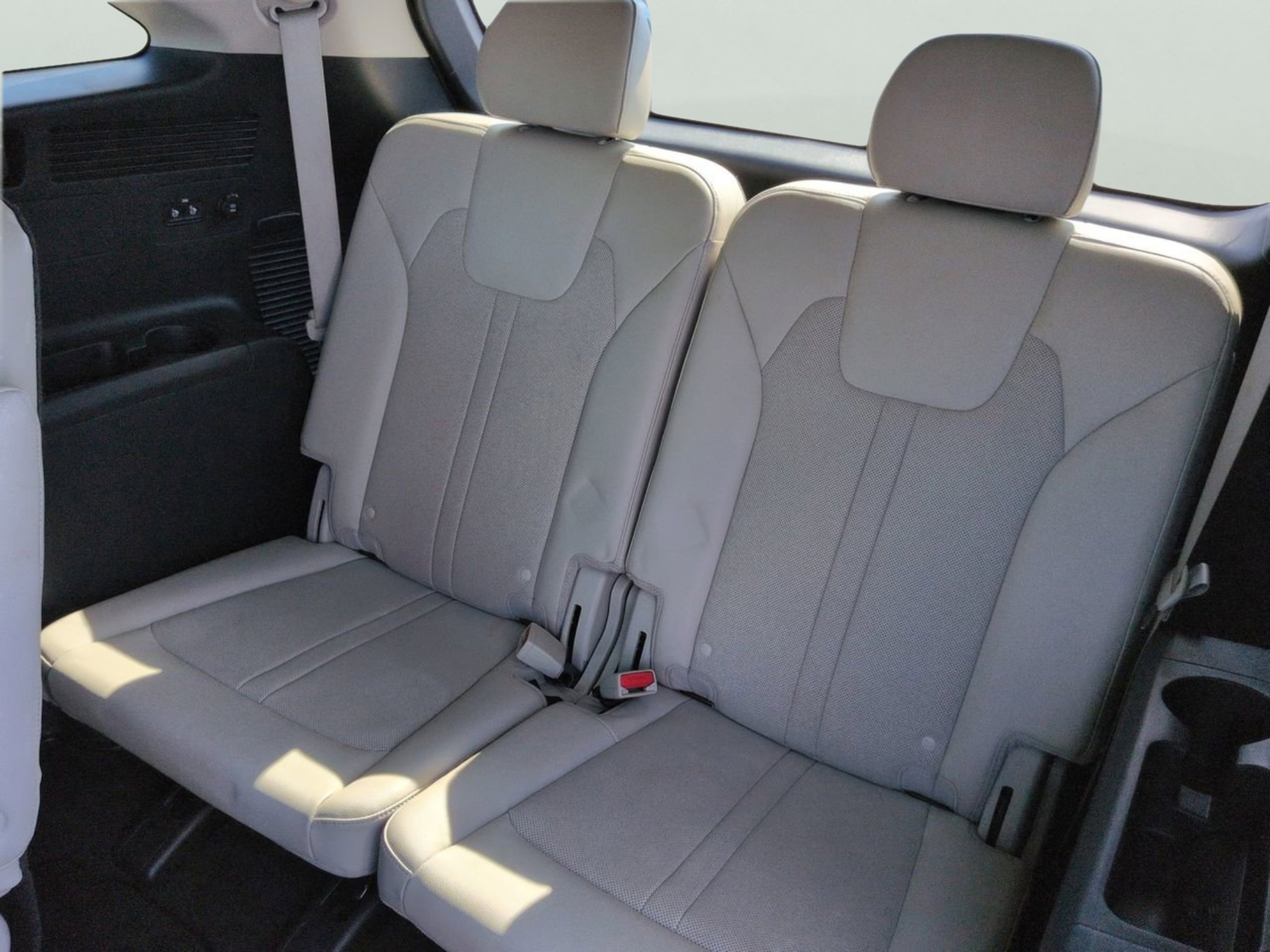 Certified Used 2021 Glacial White Pearl Kia SX-Prestige image 16