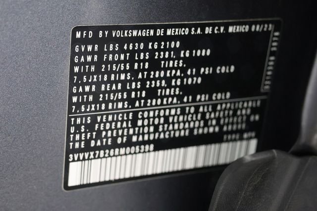Used 2024 Gray Volkswagen 1.5T SE image 29