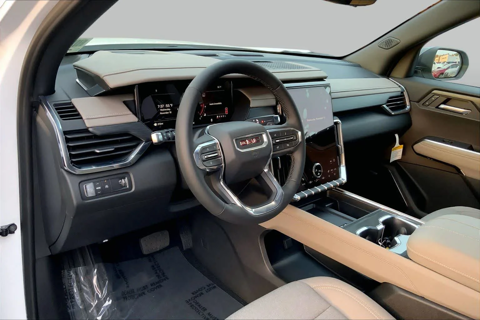 New 2026 GAZ/SUMMIT WHIT GMC FWD Elevation image 8