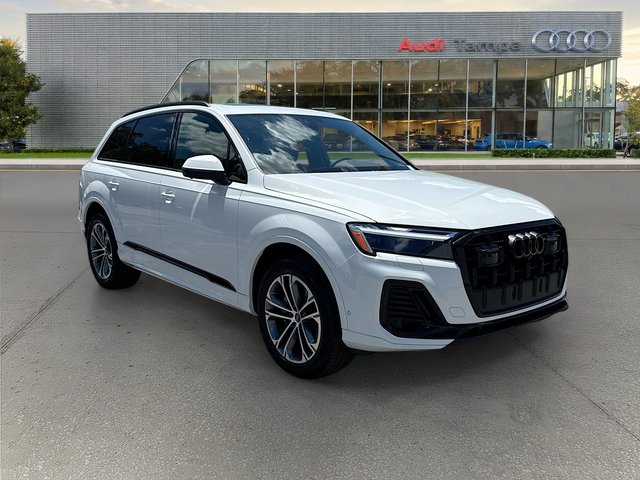 2026 Audi Q7 Premium