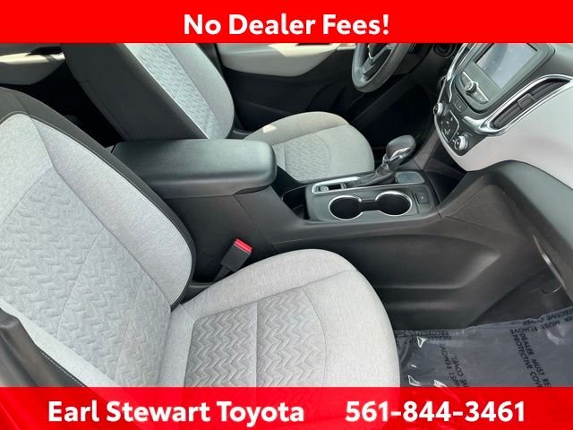 Used 2022 Gray Chevrolet LT image 37