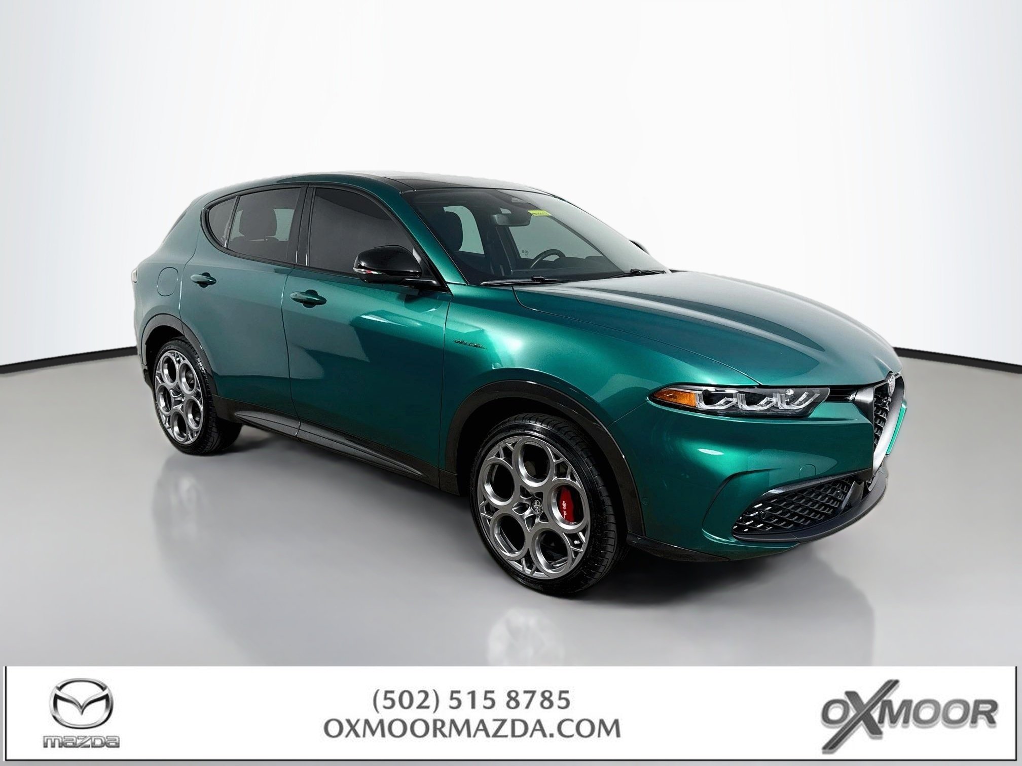 Used 2024 Verde Fangio Metallic Alfa Romeo Veloce image 1