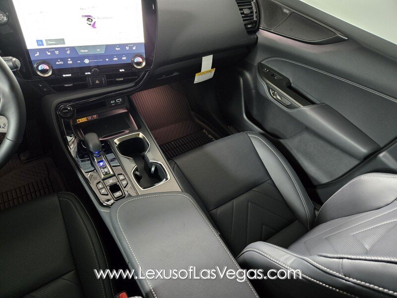 2026 Lexus NX 450h+ Luxury - Photo 14