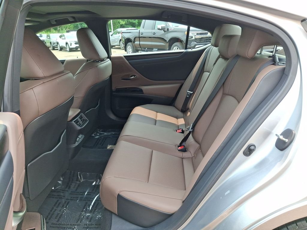 Certified Used 2025 IRIDIUM Lexus 350 image 24