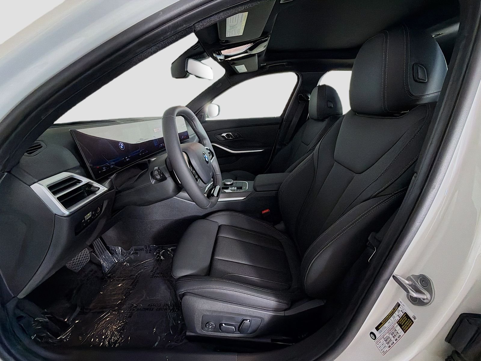 New 2026 Alpine White BMW 330i image 21