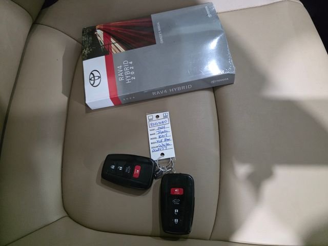 Certified Used 2024 Beige Toyota XLE Premium image 9