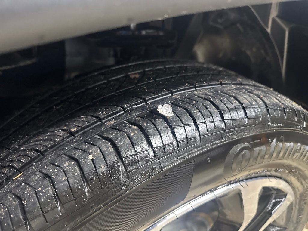 Certified Used 2023 Gray Jeep Limited image 13