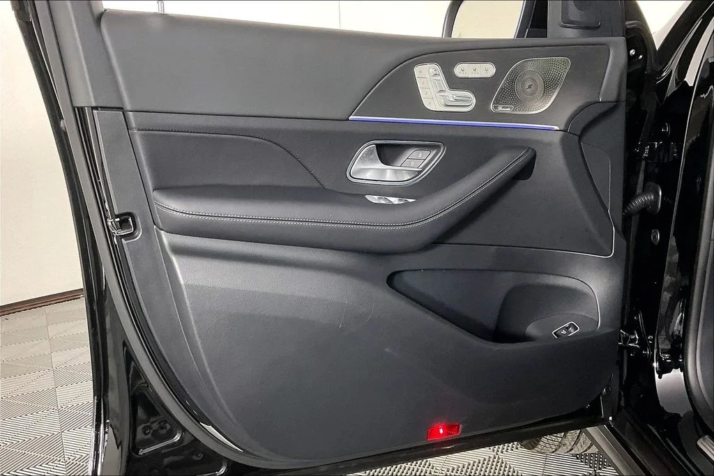 2026 Mercedes-Benz GLS Base - Photo 15