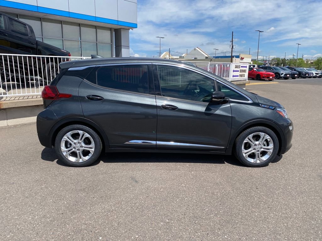 Used 2019 (Includes (TUS) Black grille.) Chevrolet LT image 6