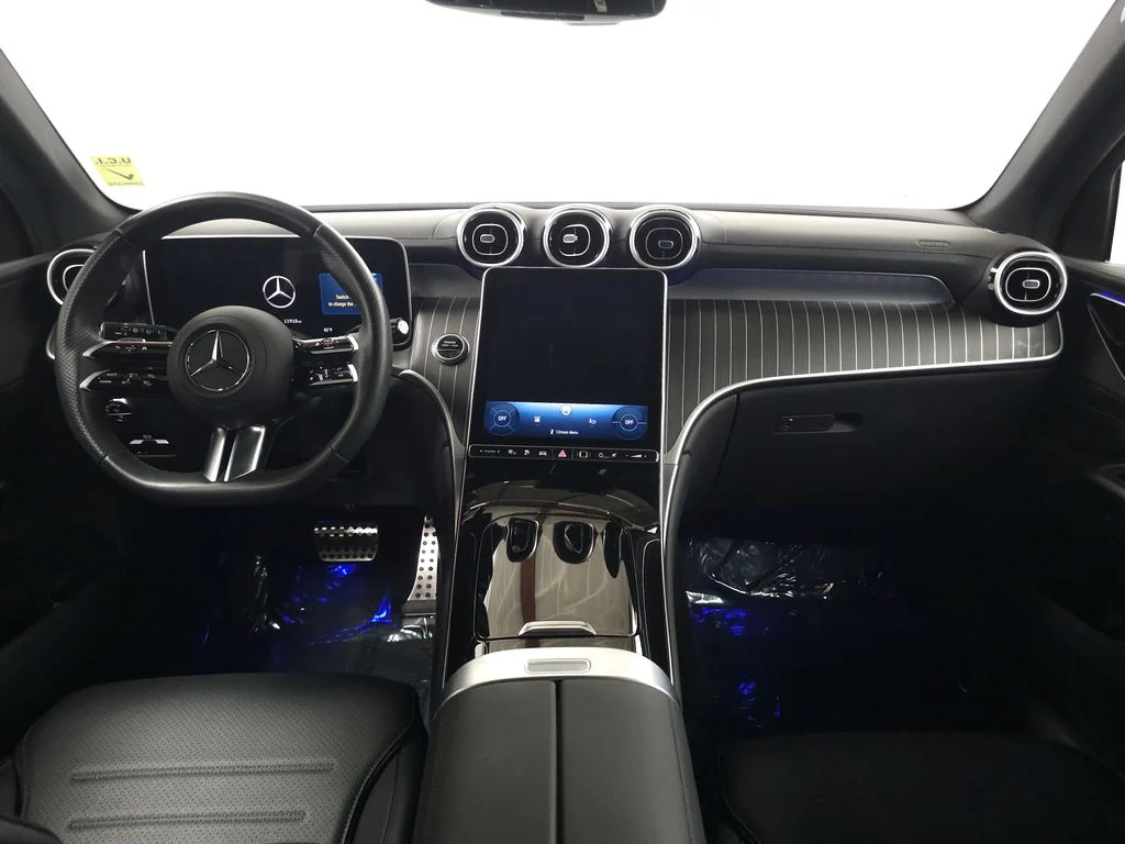 Used 2025 Cirrus Silver Metallic Mercedes-Benz GLC 350e image 21