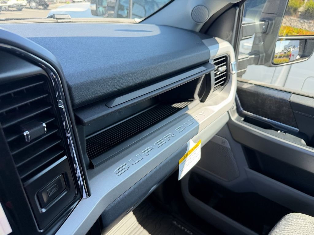 New 2026 Avalanche Ford F-250® XLT image 26