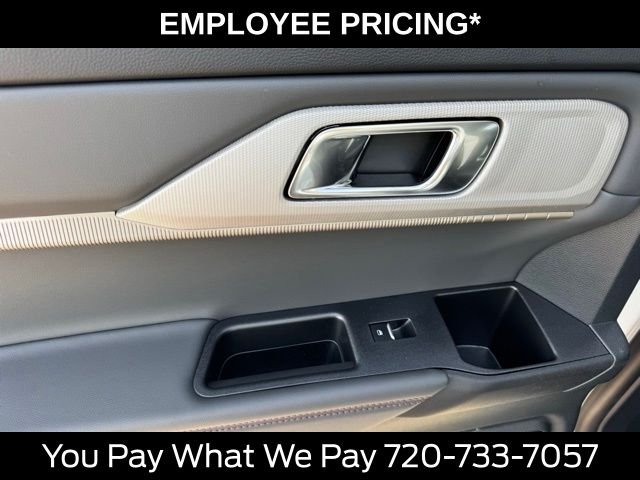 New 2026 Star White Metallic Tri-Coat Ford Active image 15