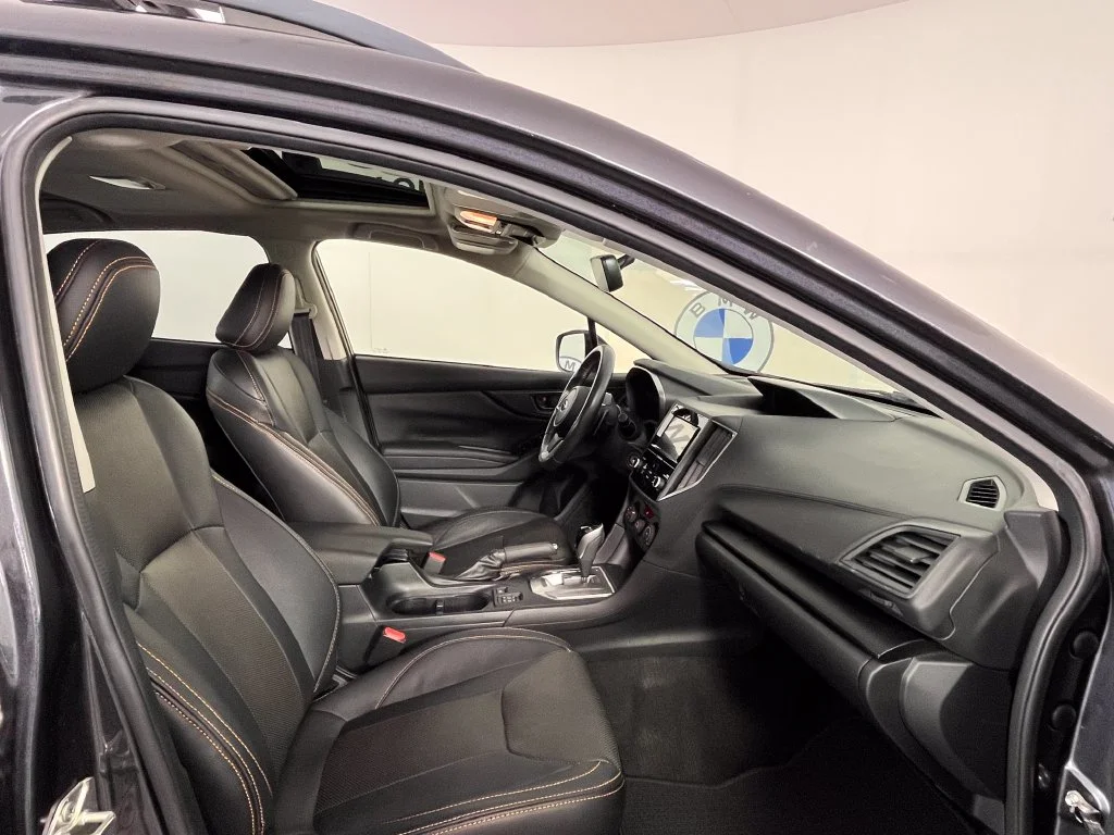 Used 2018 Dark Gray Metallic Subaru 2.0i Premium image 19