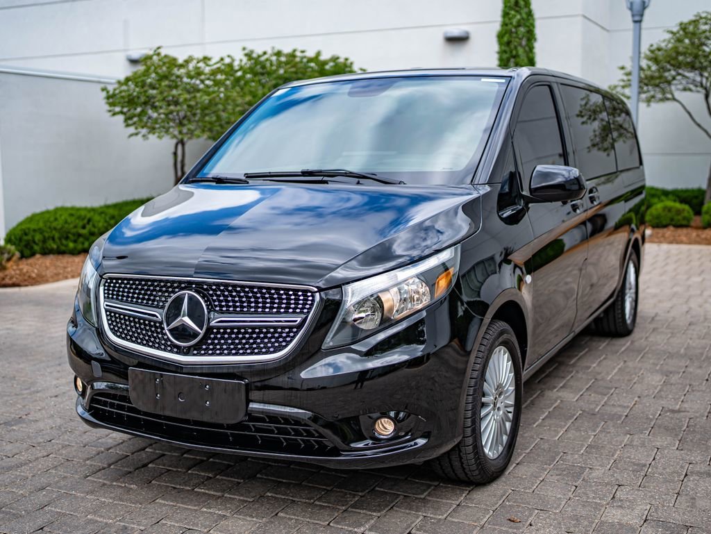 2023 Mercedes-Benz Metris 126" WB Passenger's photo