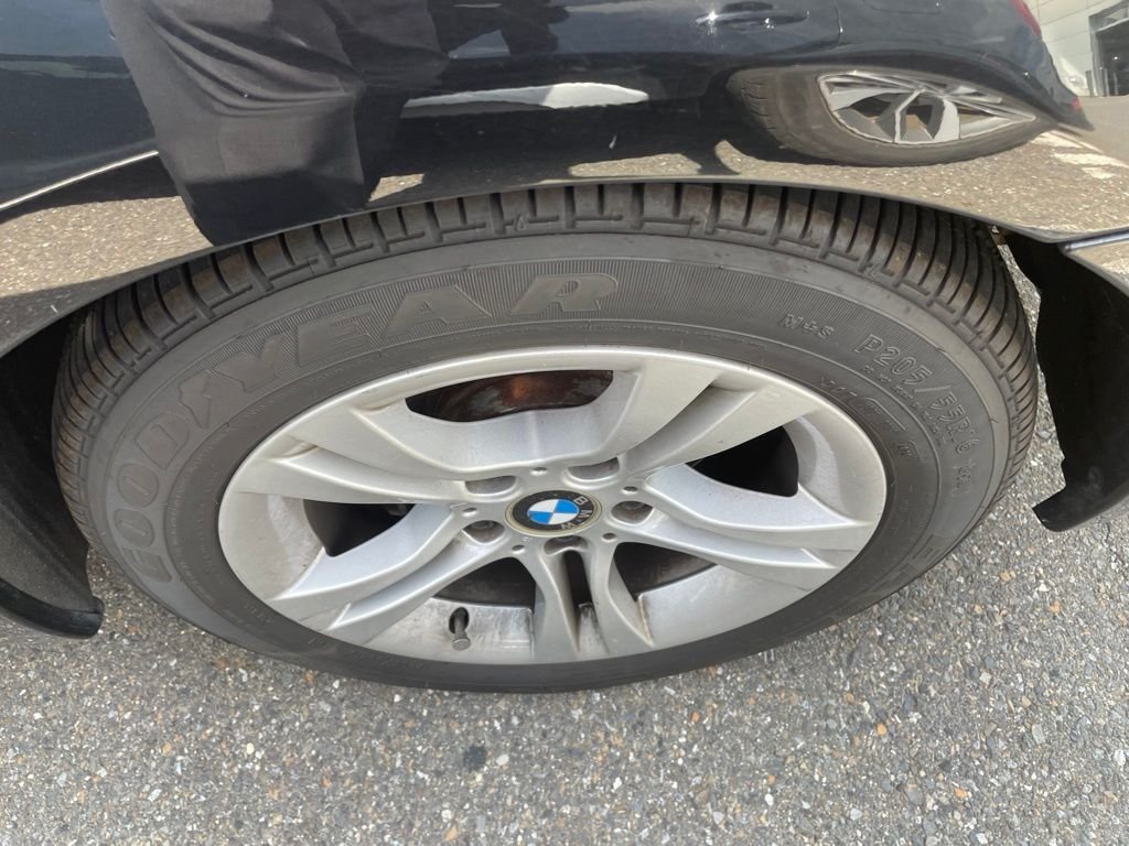 Used 2008 Black Sapphire Metallic BMW 328i image 4