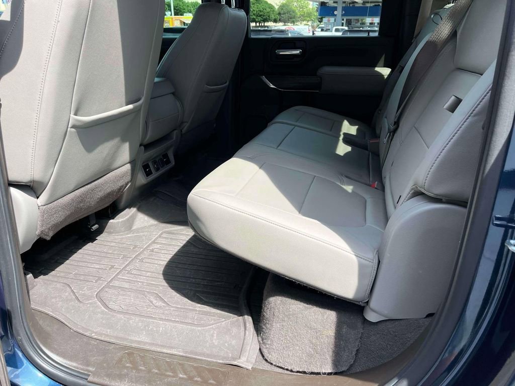 2021 GMC Sierra 2500HD SLT - Photo 16