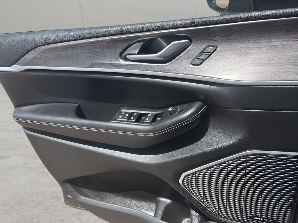 Used 2022 Baltic Gray Metallic Clearcoat Jeep 4xe image 14