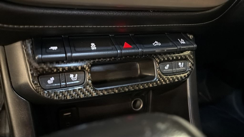 Used 2018 Black GMC Denali image 23