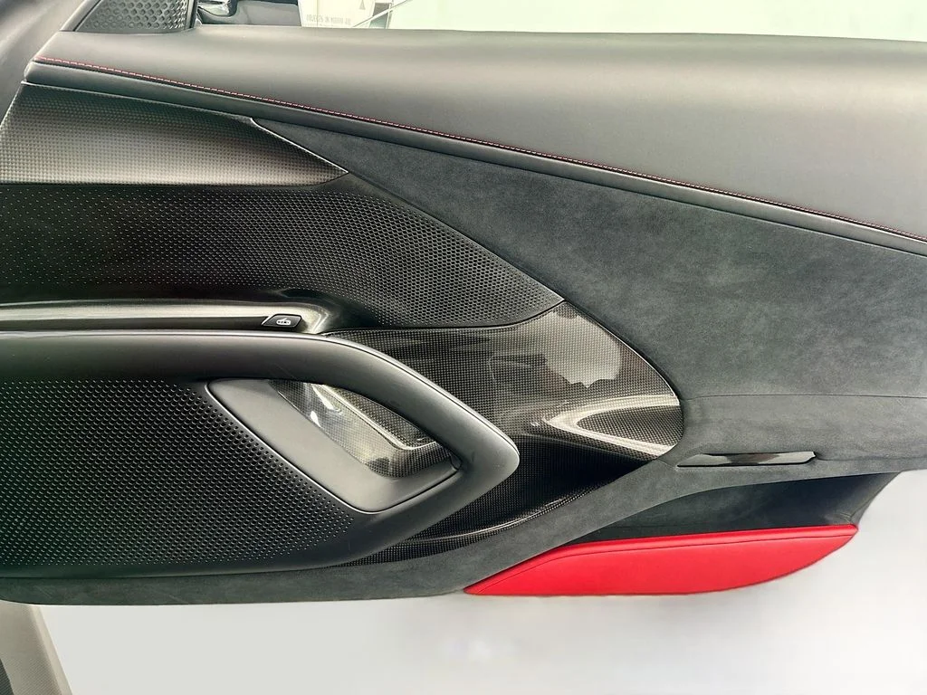 Used 2025 Bianco Artico Ferrari  image 21