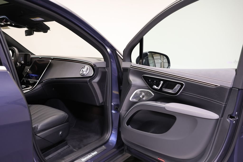 Certified Used 2023 Twilight Blue Metallic Mercedes-Benz 450 image 44