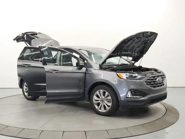 Used 2023 Gray Ford Titanium image 9