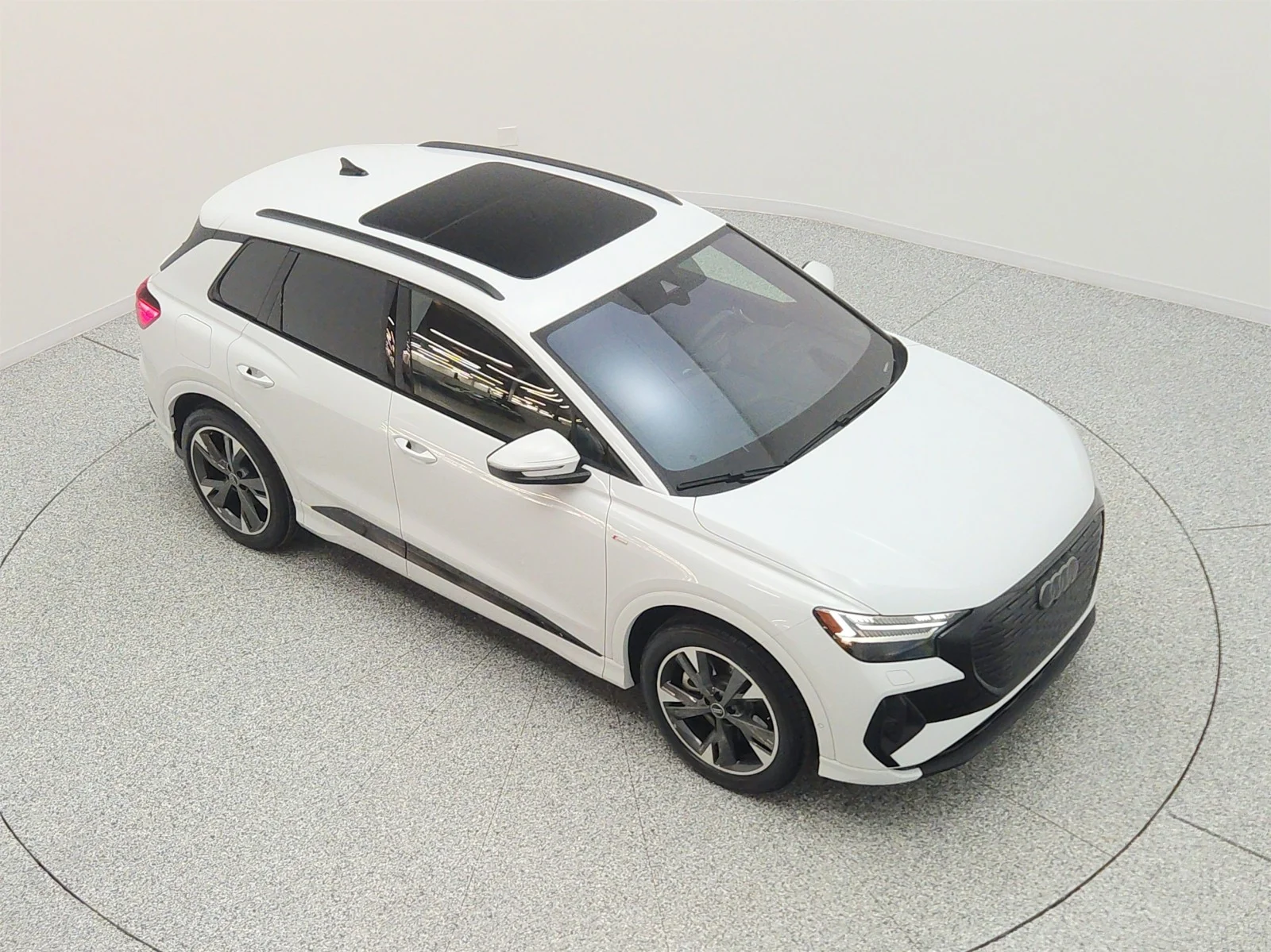 Used 2024 Glacier White Metallic Audi Prestige 55 quattro image 24