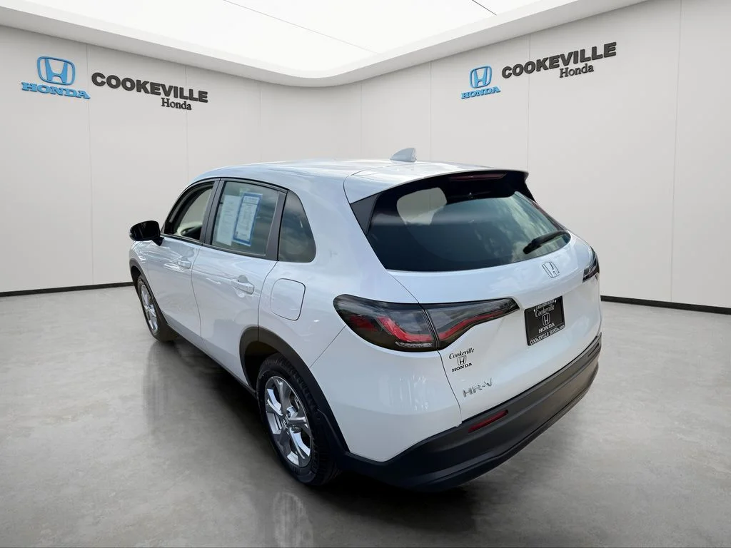Used 2025 Platinum White Pearl Honda LX image 10