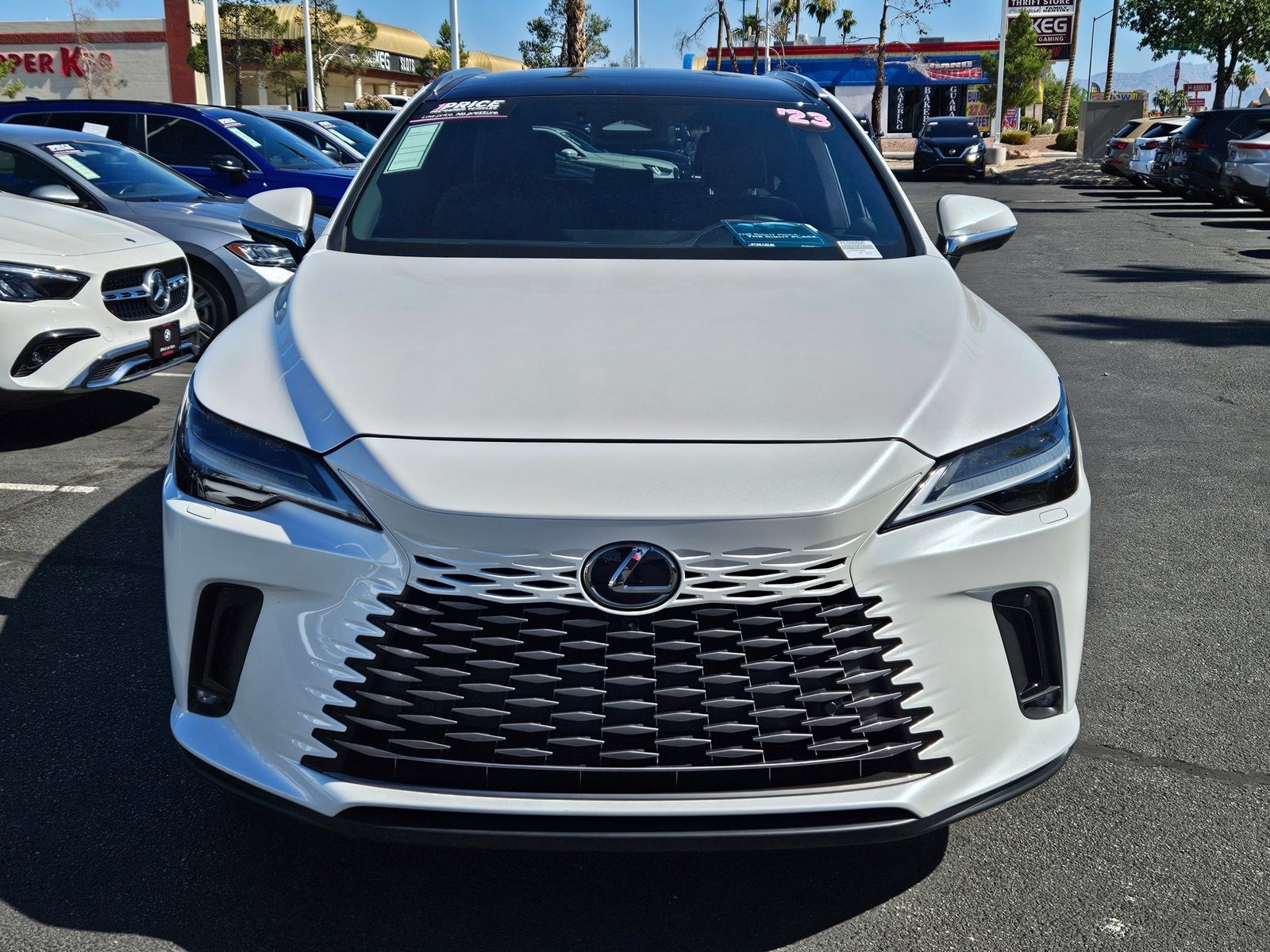 Used 2023 Eminent White Pearl Lexus RX 350h Luxury image 2