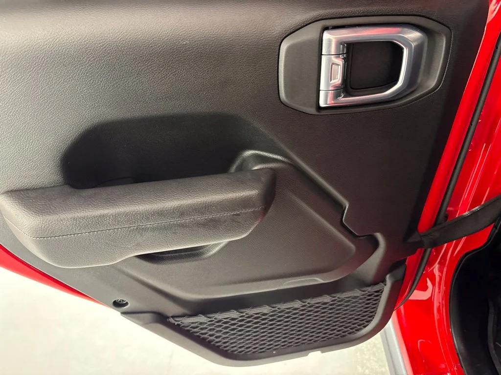 Used 2026 Red Jeep Rubicon image 25