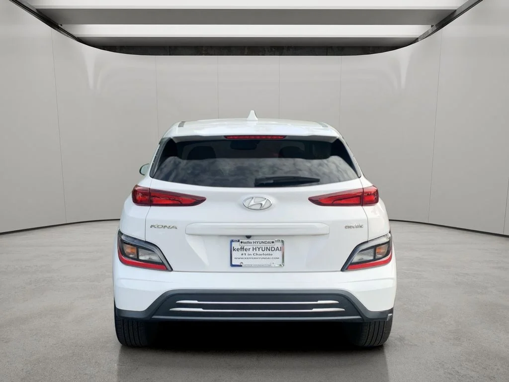 Certified Used 2023 Lunar White Hyundai SEL image 4